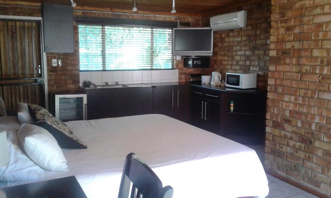 The Lazy Grape Guest Lodge & Spa Benoni Zewnętrze zdjęcie