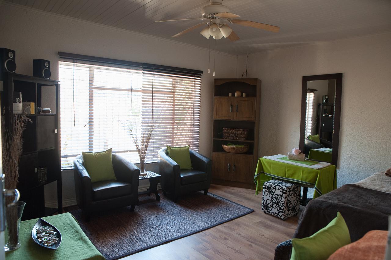 The Lazy Grape Guest Lodge & Spa Benoni Zewnętrze zdjęcie